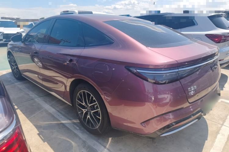 Used BYD Seal 2023 DM-i 1.5T 121km Prestige Model Rear Left 45 Deg