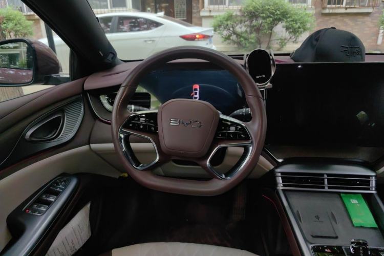 Used BYD Seal 2023 DM-i 1.5T 121km Flagship Model Steering Wheel