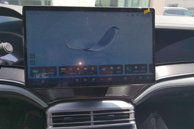 Used BYD Seal 2023 DM-i 1.5L 121km Luxury Model Audio And AC Panel