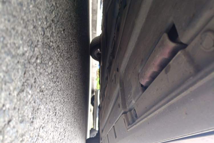 Used BYD Seal 2023 DM-i 1.5T 121km Prestige Model Chassis Front Left