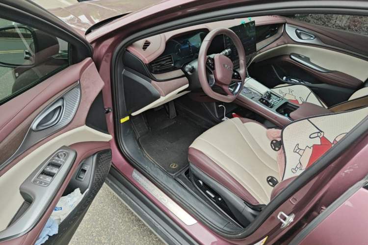 Used BYD Seal 2023 DM-i 1.5L 121km Prestige Model Driver Seat