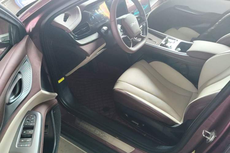 Used BYD Seal 2023 DM-i 1.5T 121km Prestige Model Driver Seat