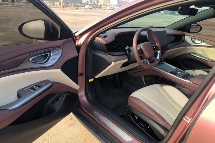 Used BYD Seal 2023 DM-i 1.5T 121km Prestige Model Driver Seat