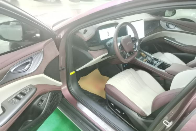 Used BYD Seal 2023 DM-i 1.5T 121km Flagship Model Driver Seat