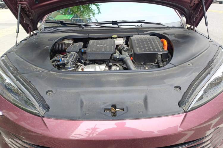 Used BYD Seal 2023 DM-i 1.5T 121km Prestige Model Engine Bay