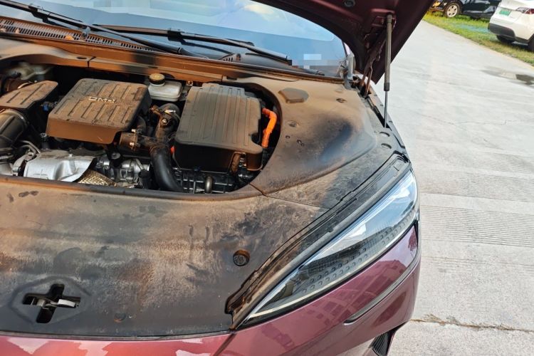 Used BYD Seal 2023 DM-i 1.5T 121km Prestige Model Engine Bay Left