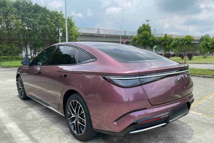 Used BYD Seal 2023 DM-i 1.5T 121km Flagship Model Exterior 1