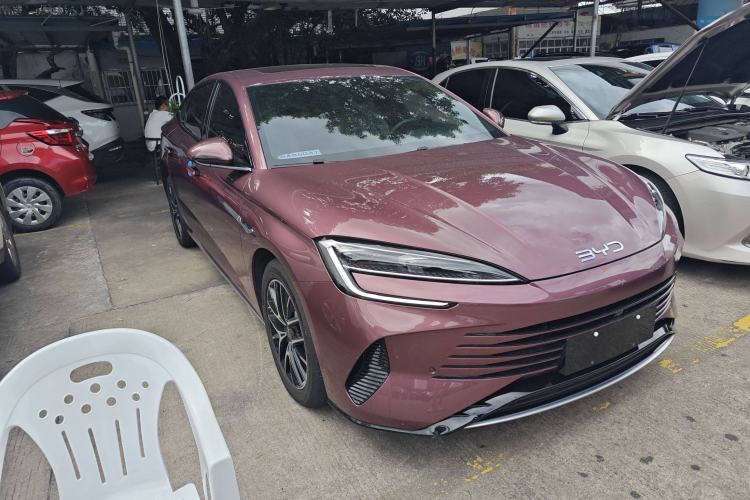Used BYD Seal 2023 DM-i 1.5L 121km Luxury Model Exterior 2
