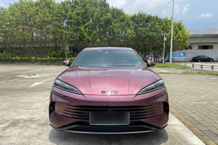Used BYD Seal 2023 DM-i 1.5T 121km Flagship Model Exterior 2