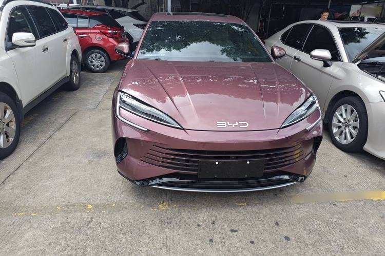 Used BYD Seal 2023 DM-i 1.5L 121km Luxury Model Exterior 3