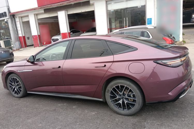 Used BYD Seal 2023 DM-i 1.5T 121km Flagship Model Exterior 3