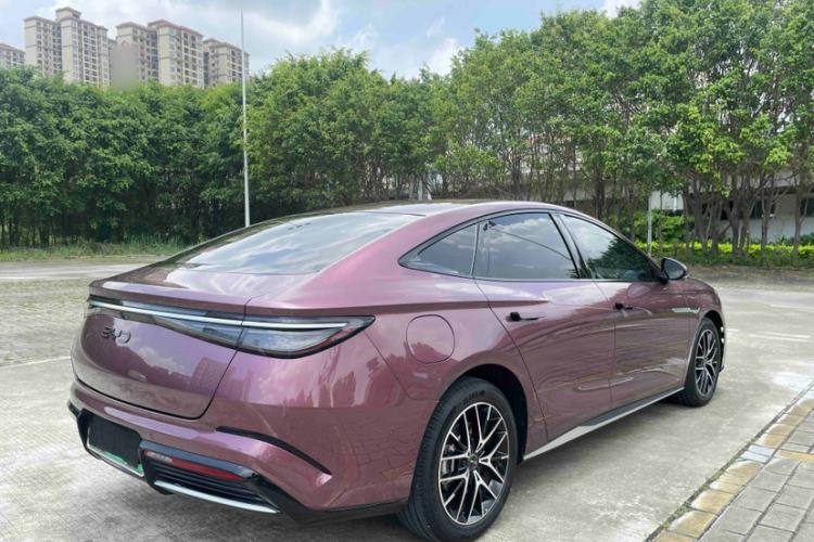 Used BYD Seal 2023 DM-i 1.5T 121km Flagship Model Exterior 3