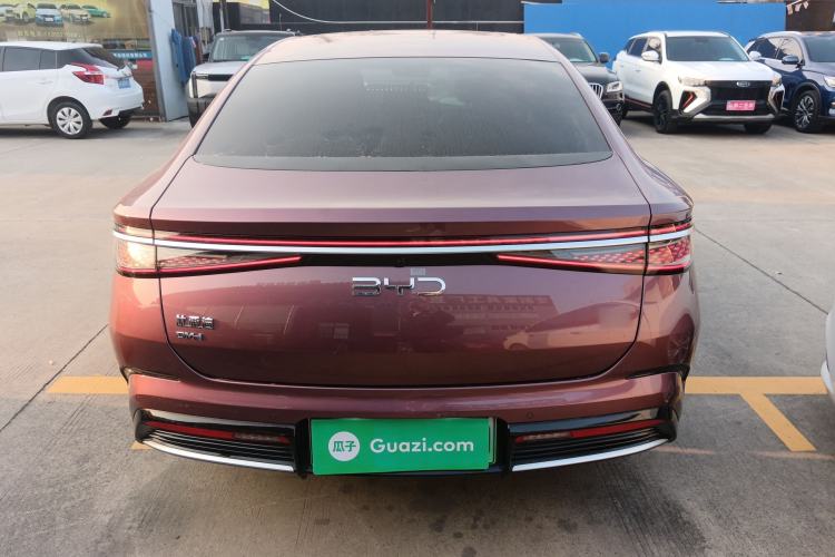 Used BYD Seal 2023 DM-i 1.5T 121km Flagship Model Exterior 4