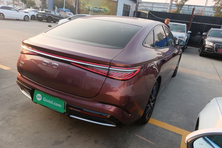 Used BYD Seal 2023 DM-i 1.5T 121km Flagship Model Exterior 5
