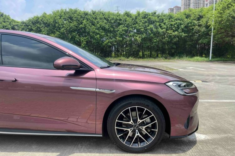 Used BYD Seal 2023 DM-i 1.5T 121km Flagship Model Exterior 5