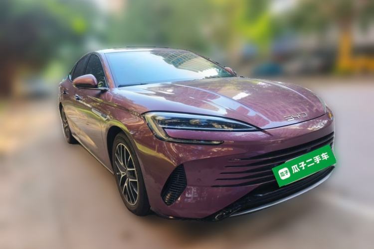 Used BYD Seal 2023 DM-i 1.5T 121km Flagship Model Front Right 45 Deg