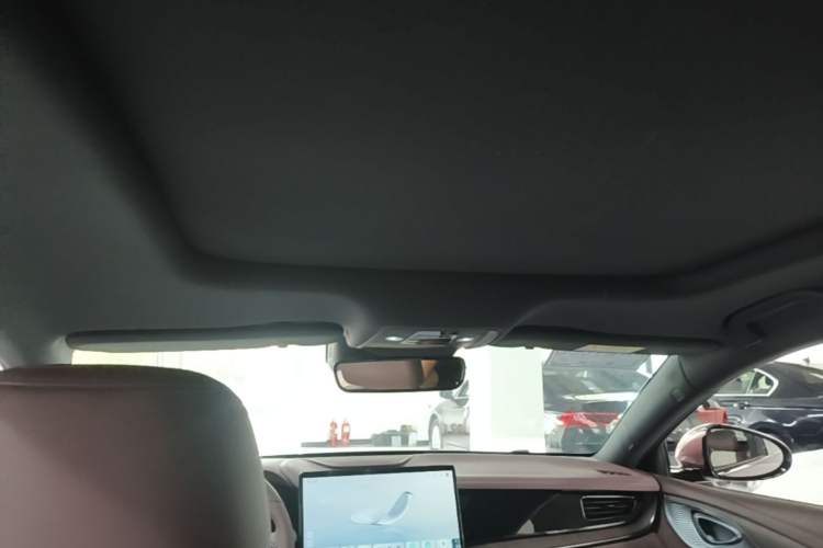 Used BYD Seal 2023 DM-i 1.5T 121km Prestige Model Headliner