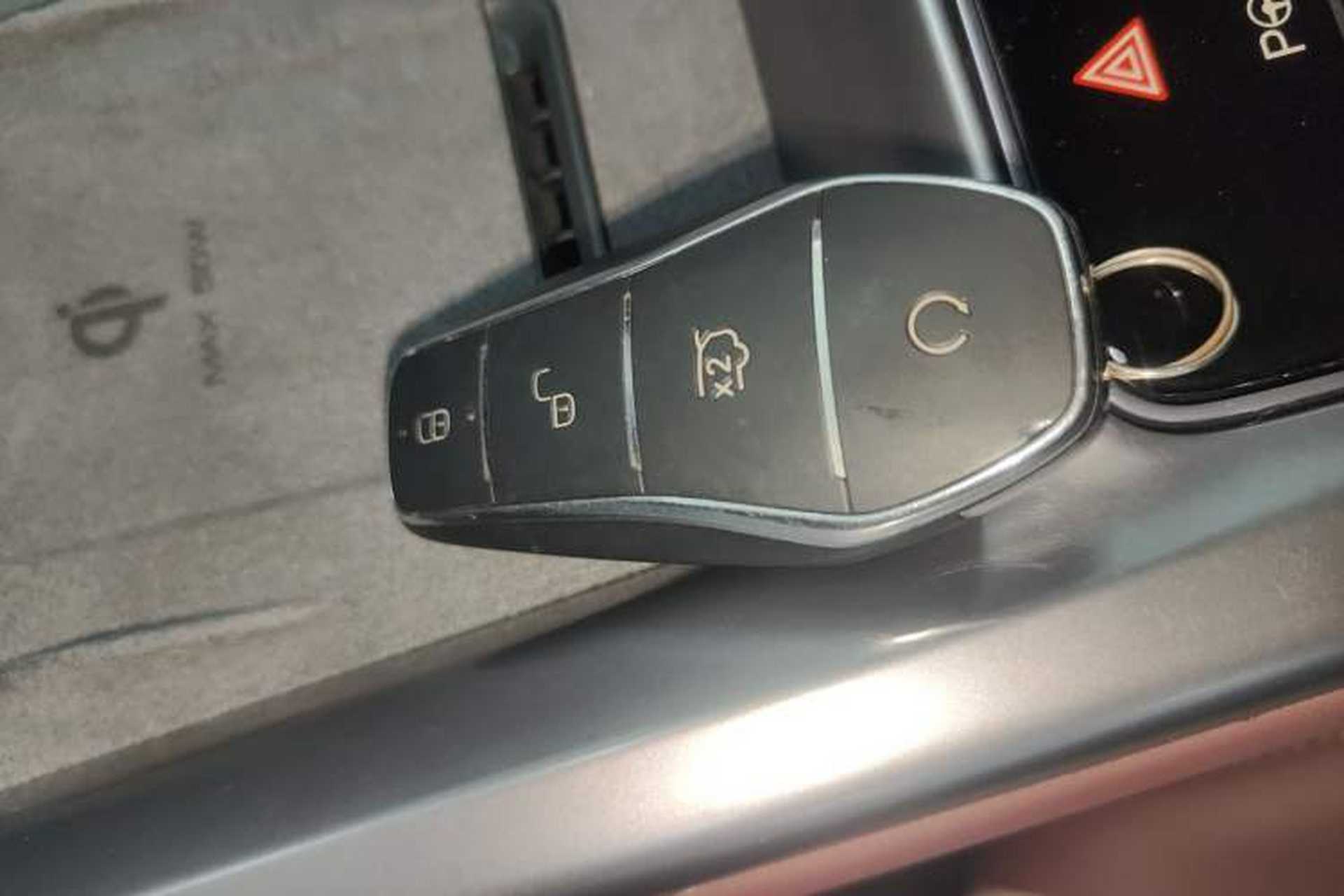 Used BYD Seal 2023 DM-i 1.5T 121km Flagship Model Interior 1