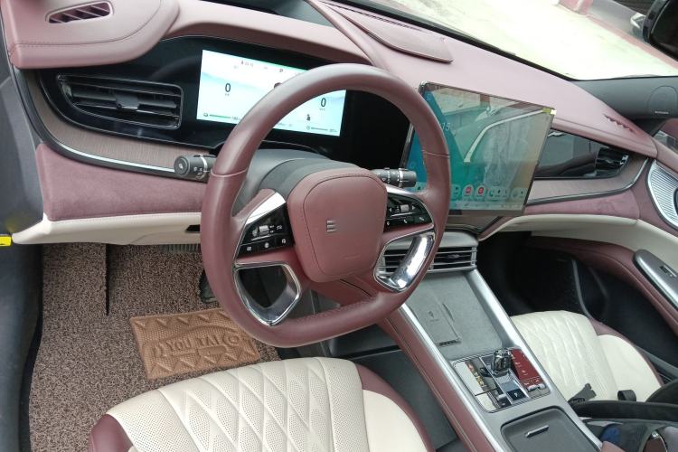 Used BYD Seal 2023 DM-i 1.5T 121km Flagship Model Interior 2