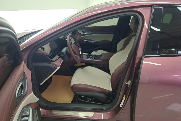 Used BYD Seal 2023 DM-i 1.5T 121km Flagship Model Left Front Seat