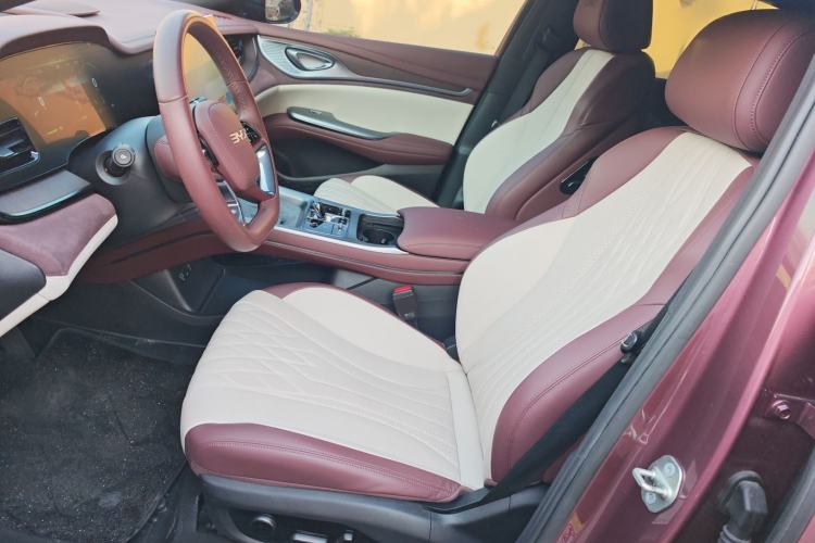 Used BYD Seal 2023 DM-i 1.5T 121km Flagship Model Left Front Seat