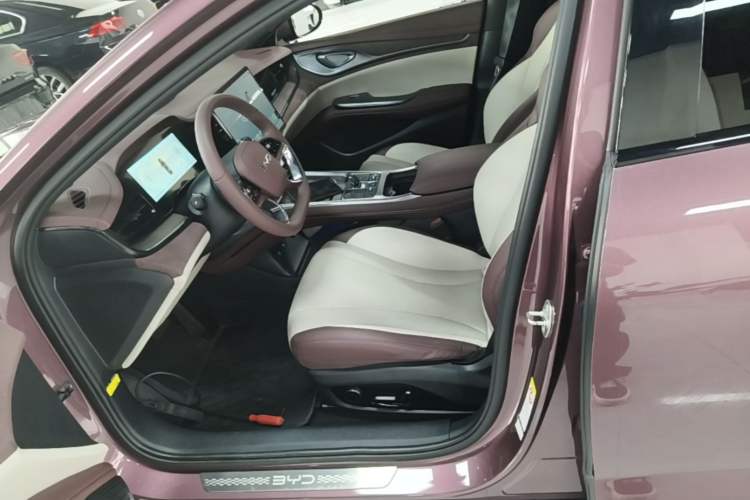 Used BYD Seal 2023 DM-i 1.5T 121km Prestige Model Left Front Seat