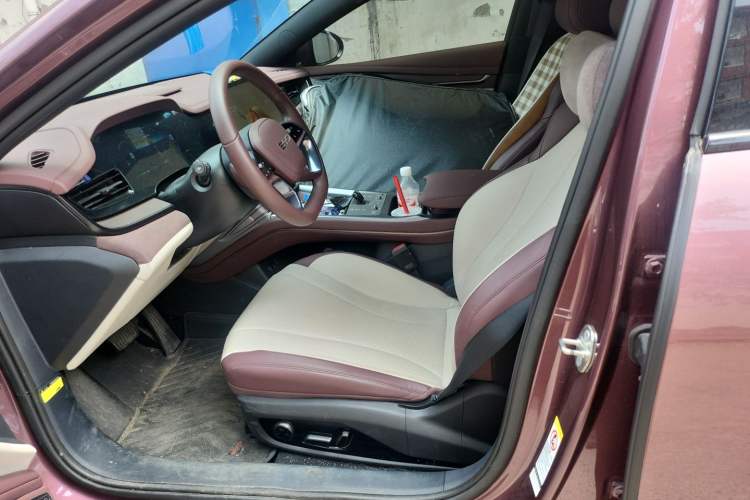 Used BYD Seal 2023 DM-i 1.5L 121km Prestige Model Left Front Seat