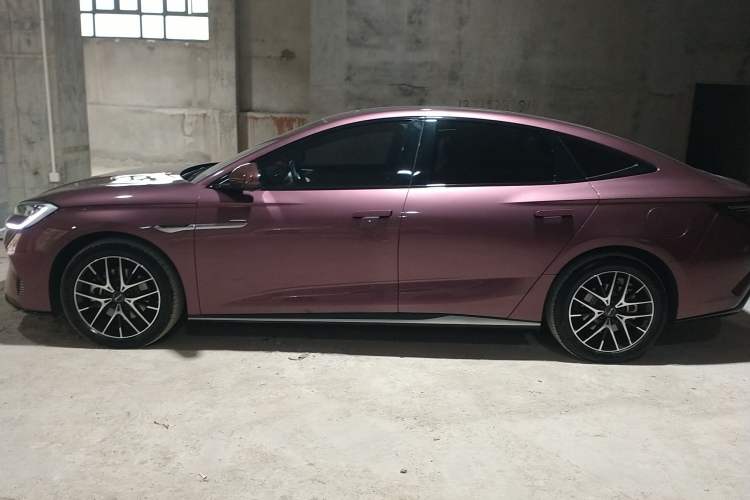 Used BYD Seal 2023 DM-i 1.5L 121km Luxury Model Left Side