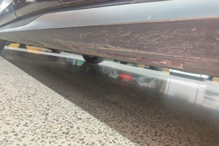 Used BYD Seal 2023 DM-i 1.5L 121km Prestige Model Left Side Sill