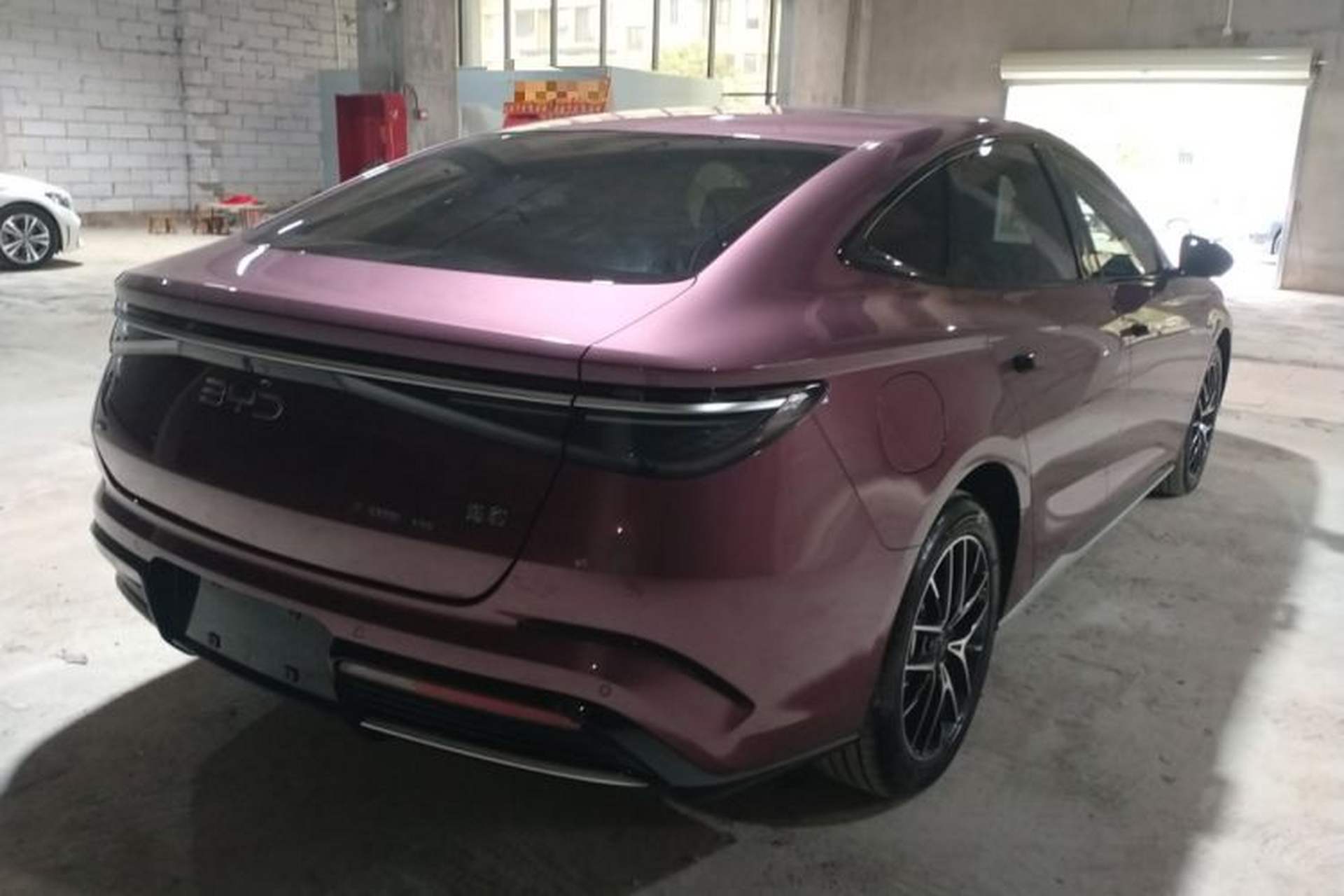 Used BYD Seal 2023 DM-i 1.5L 121km Luxury Model Rear Right 45 Deg