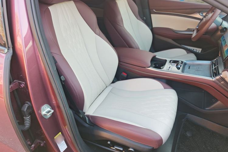 Used BYD Seal 2023 DM-i 1.5T 121km Flagship Model Right Front Seat