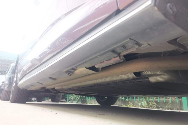 Used BYD Seal 2023 DM-i 1.5T 121km Flagship Model Right Side Sill