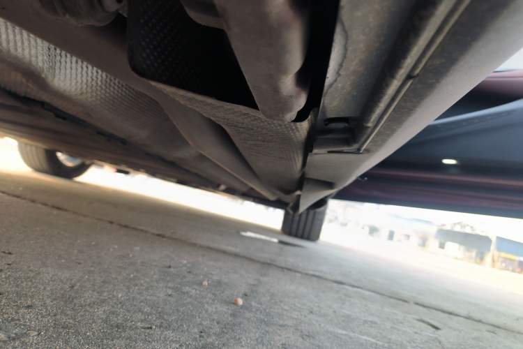 Used BYD Seal 2023 DM-i 1.5T 121km Prestige Model Right Side Sill