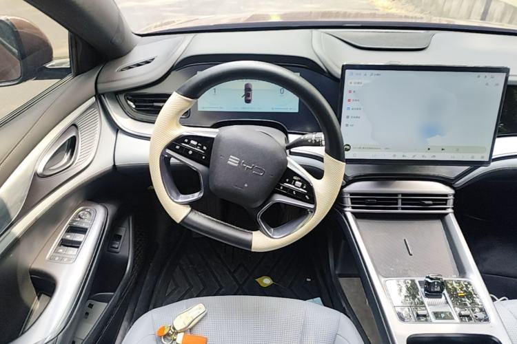 Used BYD Seal 2023 DM-i 1.5L 121km Luxury Model Steering Wheel