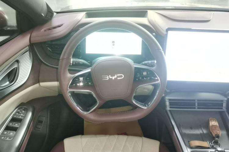 Used BYD Seal 2023 DM-i 1.5T 121km Flagship Model Steering Wheel