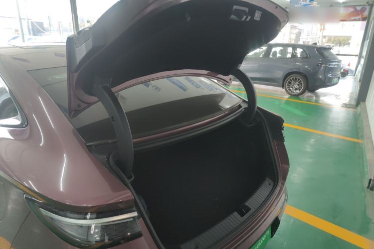 Used BYD Seal 2023 DM-i 1.5T 121km Flagship Model Trunk