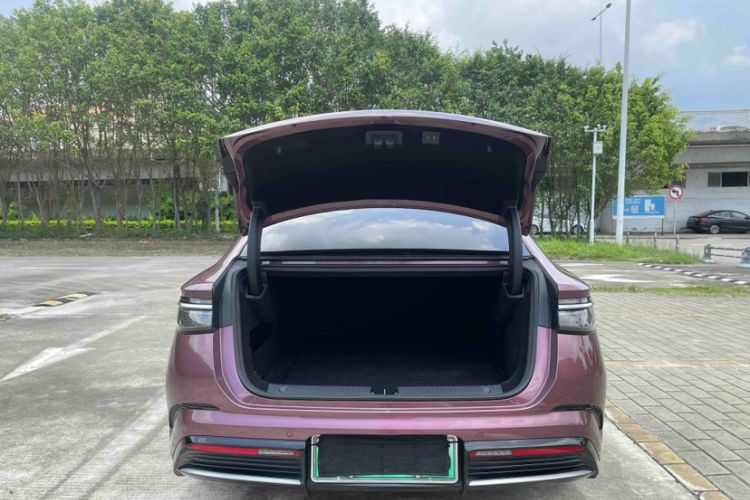 Used BYD Seal 2023 DM-i 1.5T 121km Flagship Model Trunk