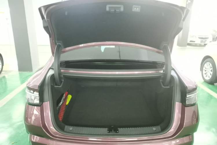 Used BYD Seal 2023 DM-i 1.5T 121km Flagship Model Trunk