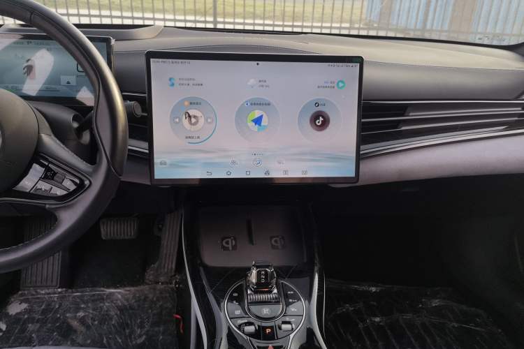 Used BYD Seal 2023 Champion Edition 700km Performance Version Audio And AC Panel