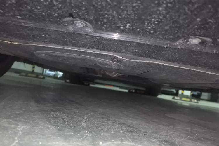 Used BYD Seal 2023 DM-i 1.5L 121km Luxury Model Chassis Front