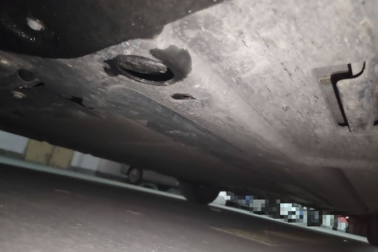 Used BYD Seal 2023 DM-i 1.5T 121km Flagship Model Chassis Front Left