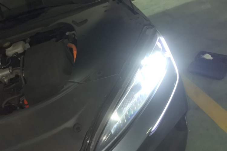 Used BYD Seal 2023 DM-i 1.5L 121km Luxury Model Engine Bay Left