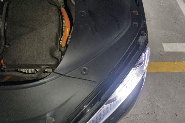 Used BYD Seal 2023 DM-i 1.5L 121km Prestige Model Engine Bay Left