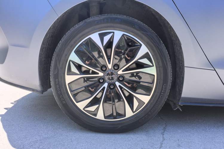 Used BYD Seal 2023 Champion Edition 550km Prestige Model Exterior 8
