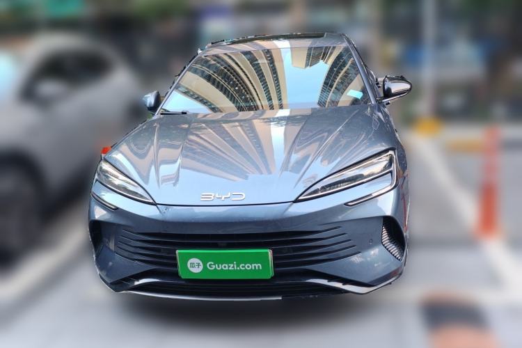 Used BYD Seal 2023 DM-i 1.5T 121km Flagship Model Front