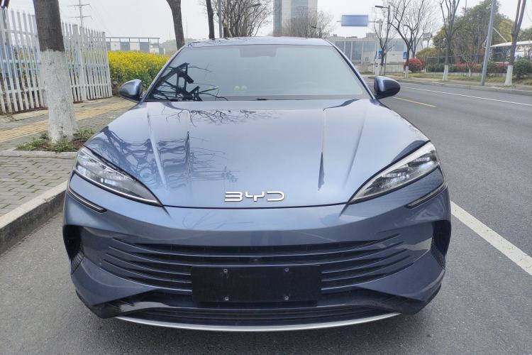 Used BYD Seal 2023 DM-i 1.5L 121km Luxury Model Front