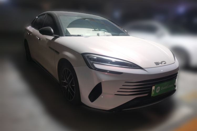 Used BYD Seal 2023 DM-i 1.5L 121km Prestige Model Front Right 45 Deg