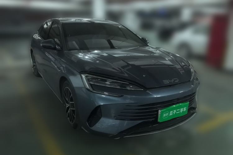 Used BYD Seal 2023 DM-i 1.5L 121km Luxury Model Front Right 45 Deg