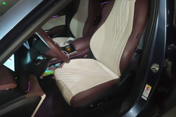 Used BYD Seal 2023 DM-i 1.5T 121km Flagship Model Left Front Seat