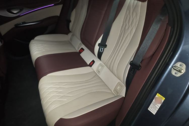 Used BYD Seal 2023 DM-i 1.5T 121km Flagship Model Left Rear Seat